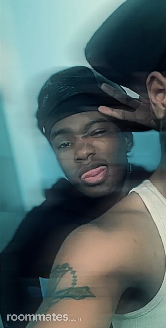 Profile photo 5 of 7