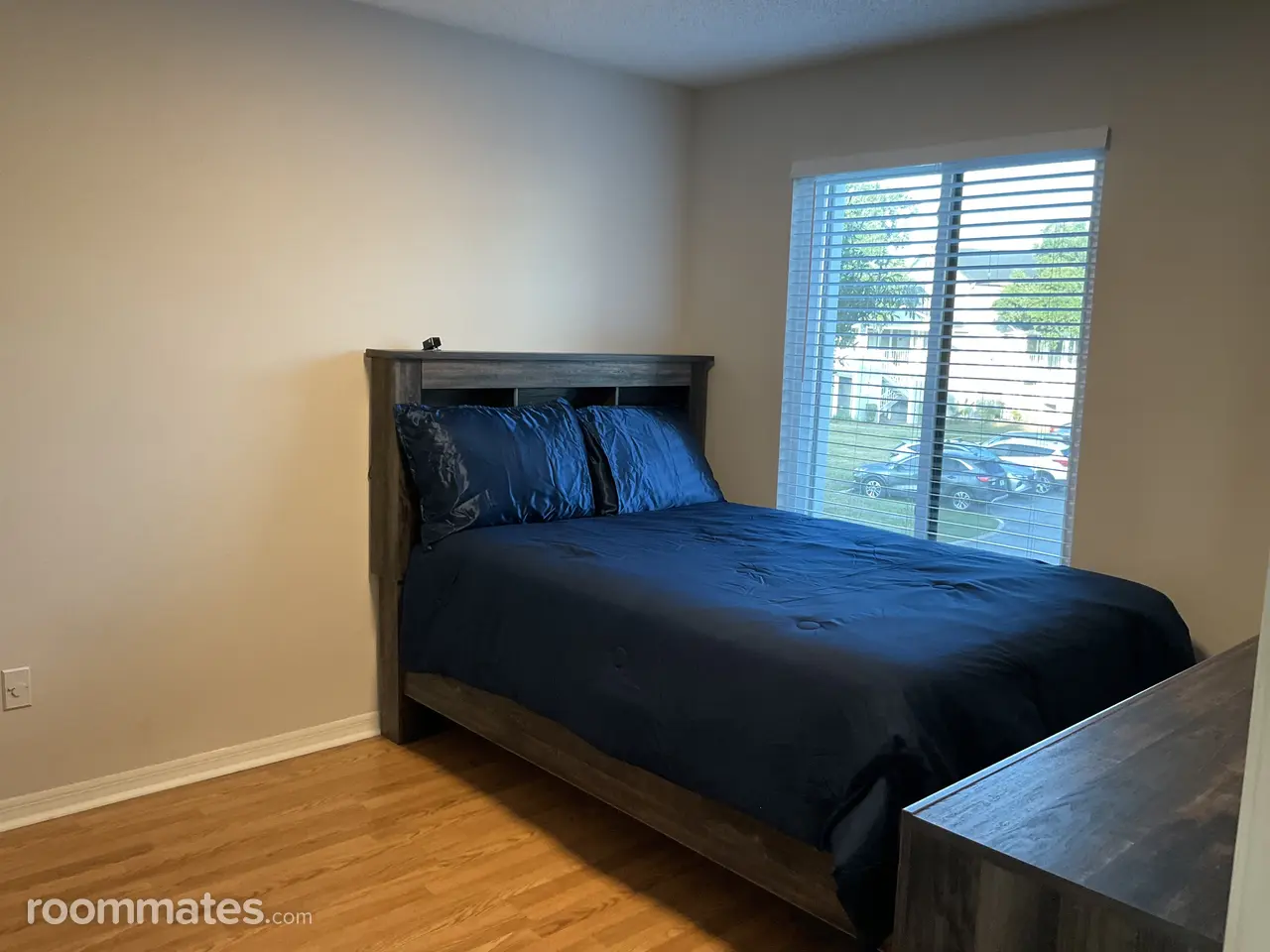 Profile photo 5 of 12