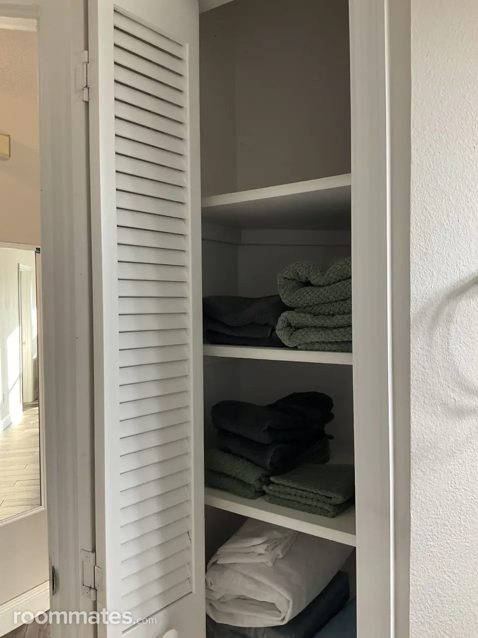 Profile photo 4 of 12