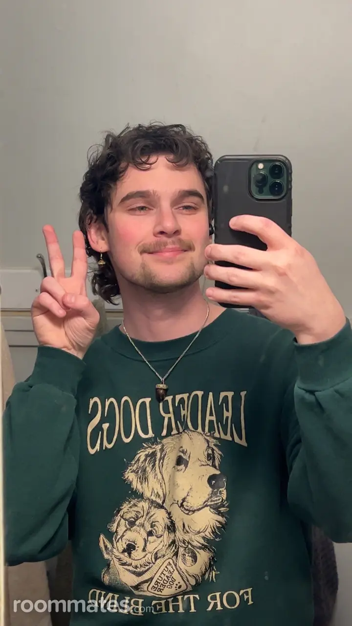 Profile photo 1 of 5