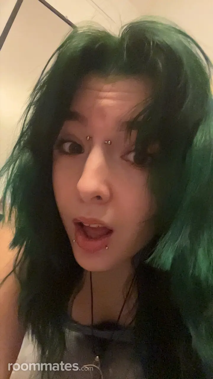 Profile photo 1 of 1