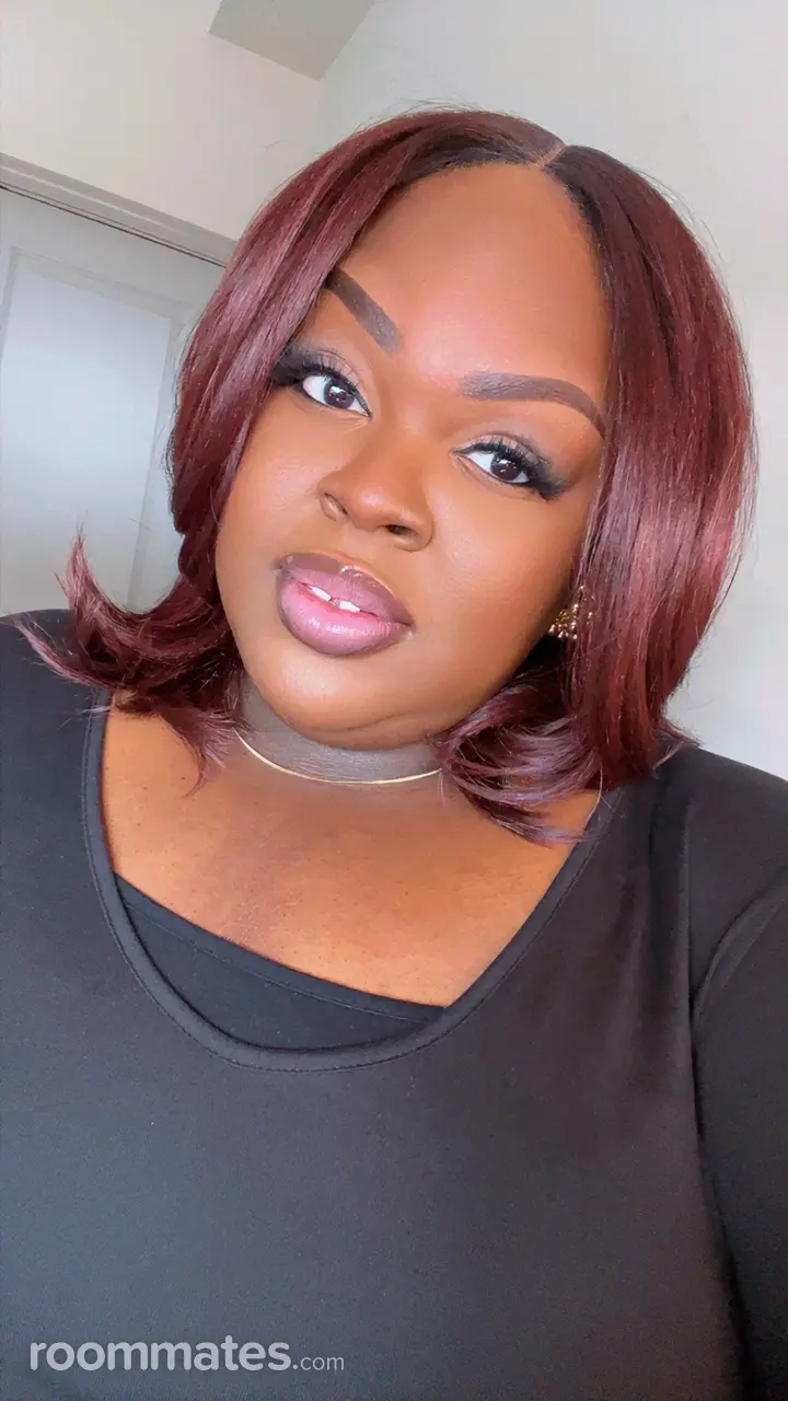 Profile photo 1 of 1