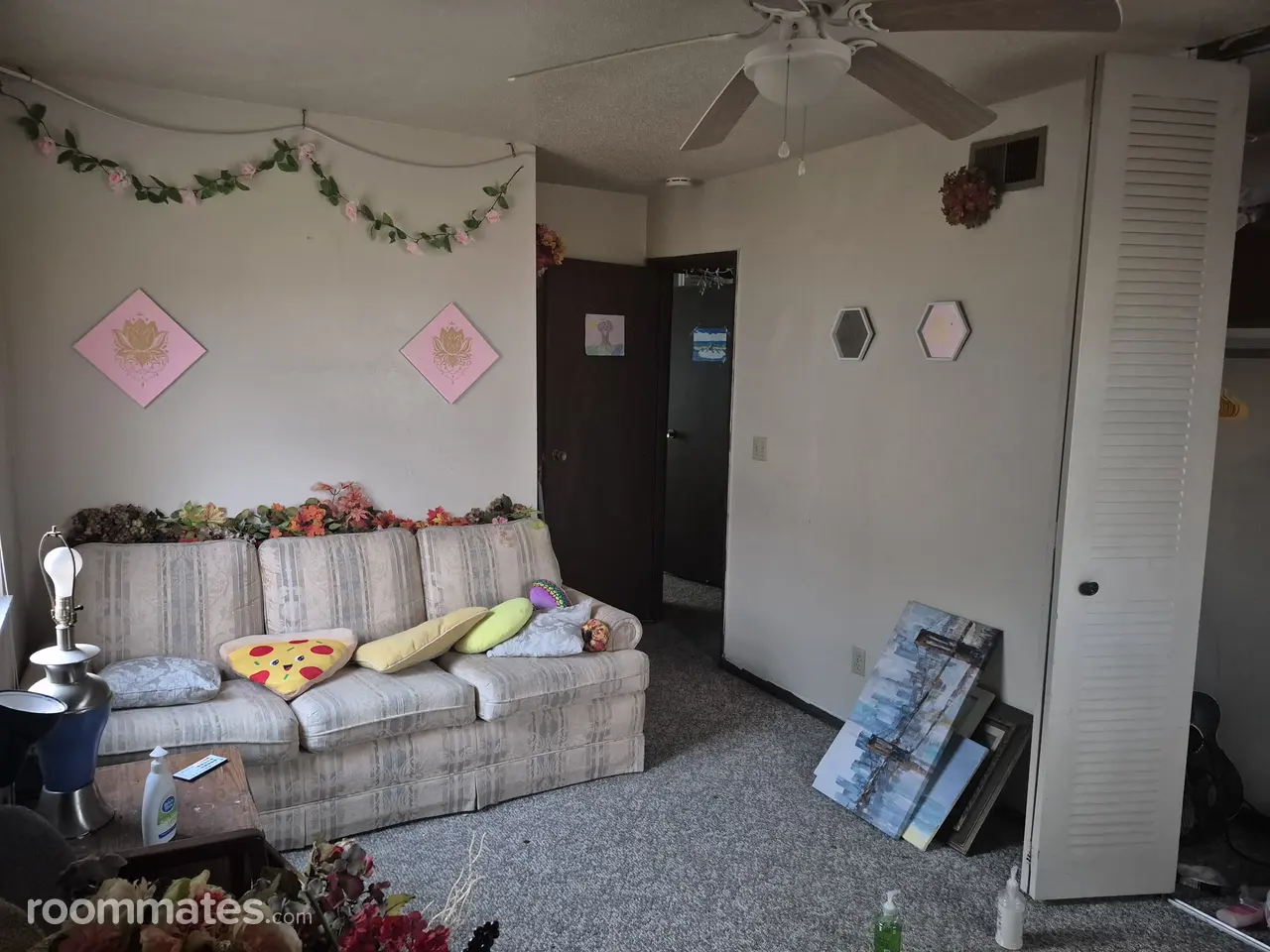 Profile photo 2 of 14