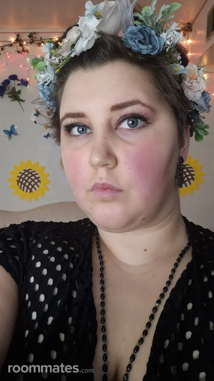 Profile photo 10 of 14