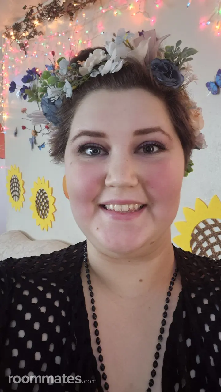 Profile photo 9 of 14