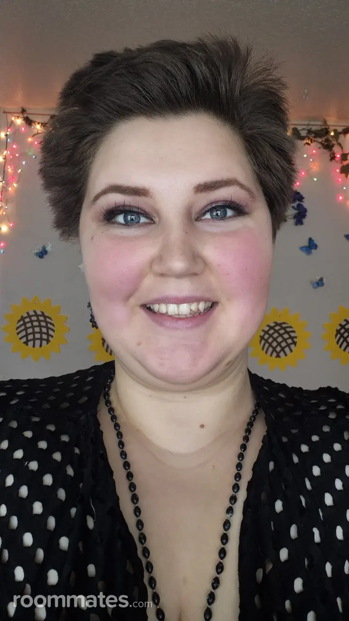 Profile photo 4 of 14