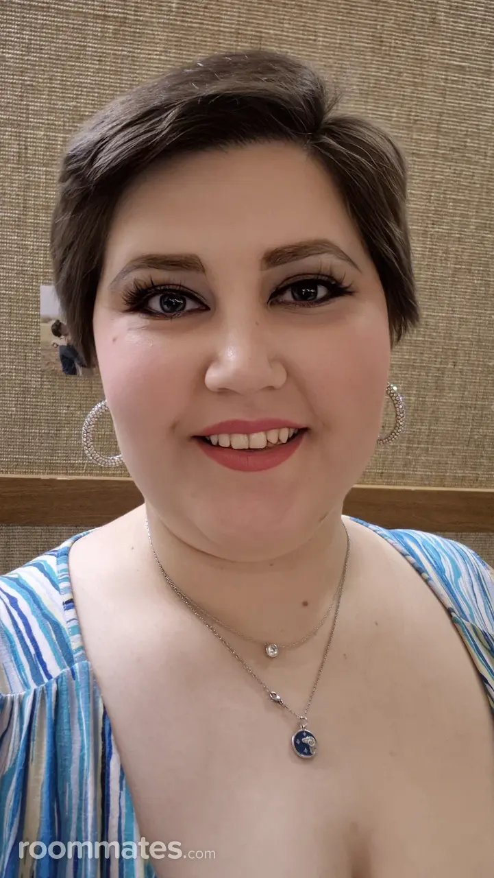 Profile photo 14 of 14