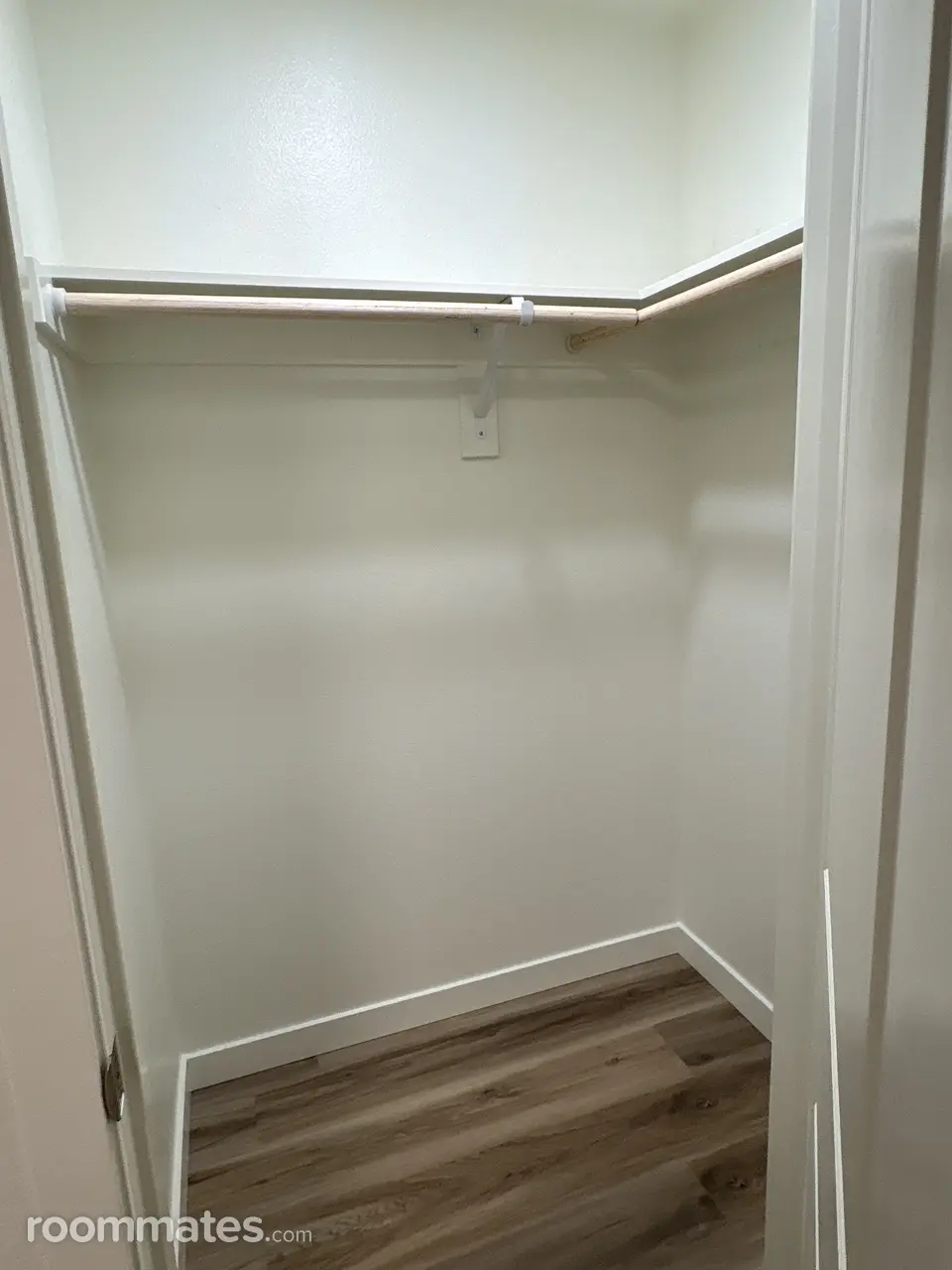 Profile photo 7 of 8