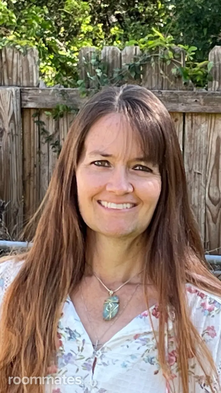 Profile photo 8 of 8