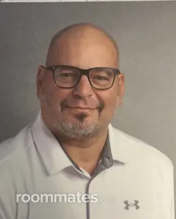 Roommate looking Baton Rouge, LA, $400