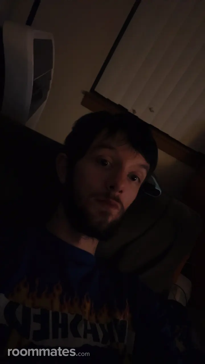 Profile photo 2 of 4