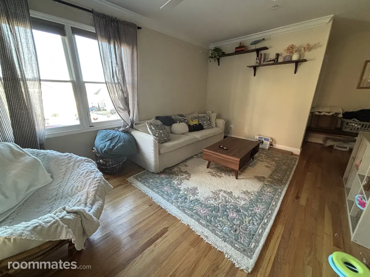 Profile photo 4 of 7