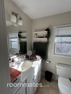 Room for rent in Marietta, GA $1155, house