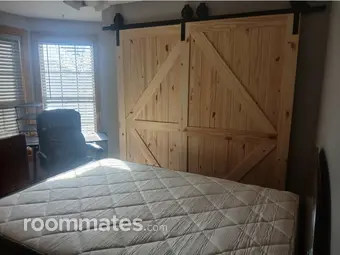 Room for rent in Oswego, IL $1000, house