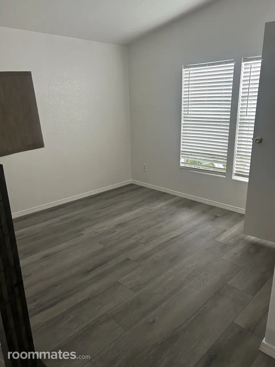 Profile photo 3 of 4