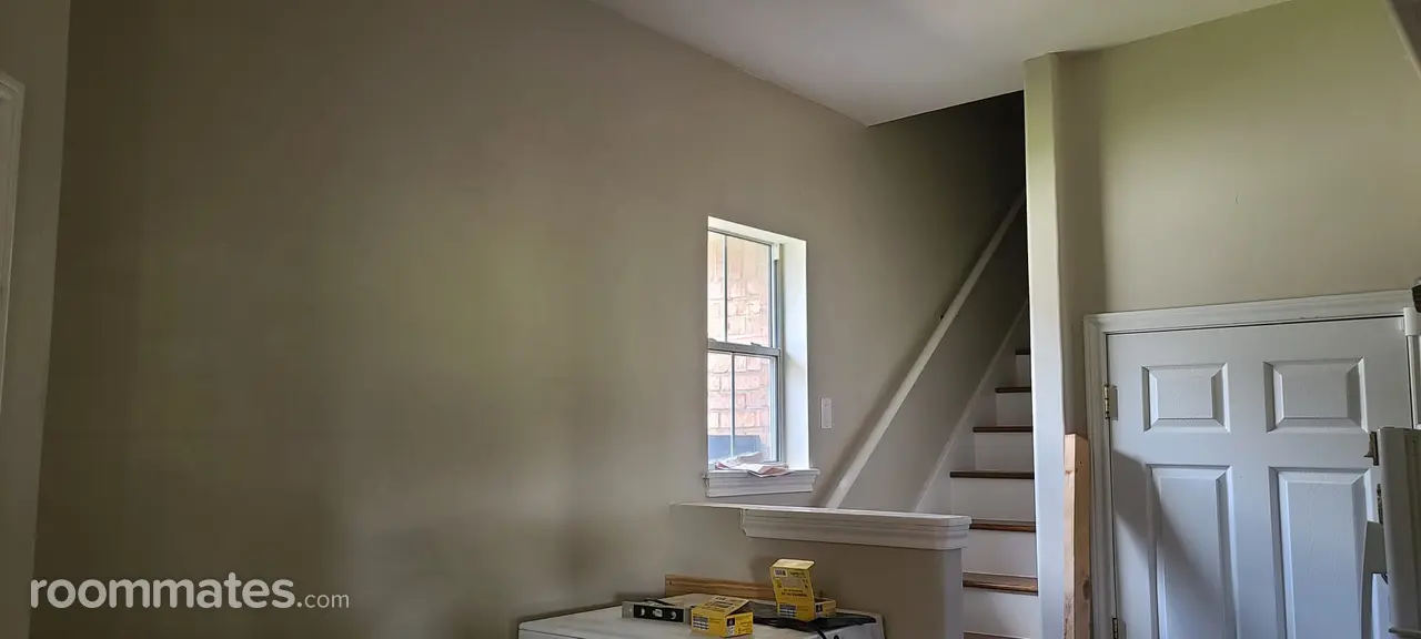 Profile photo 1 of 4