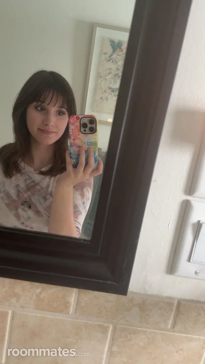 Profile photo 5 of 6