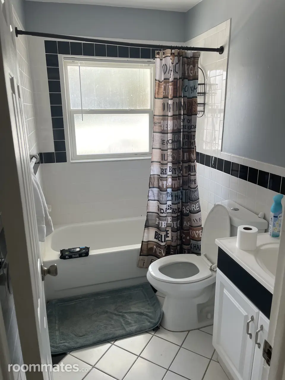 Profile photo 3 of 5