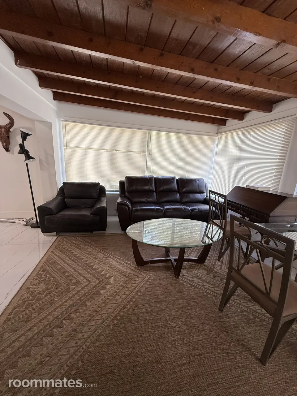 Profile photo 3 of 10