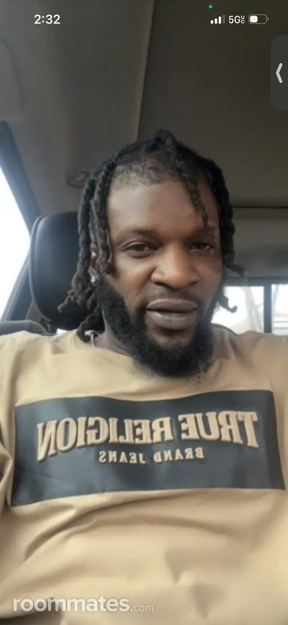 Profile photo 1 of 1