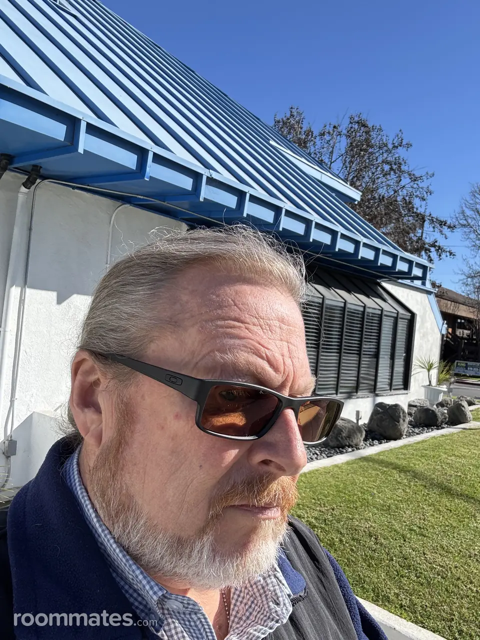 Profile photo 7 of 8