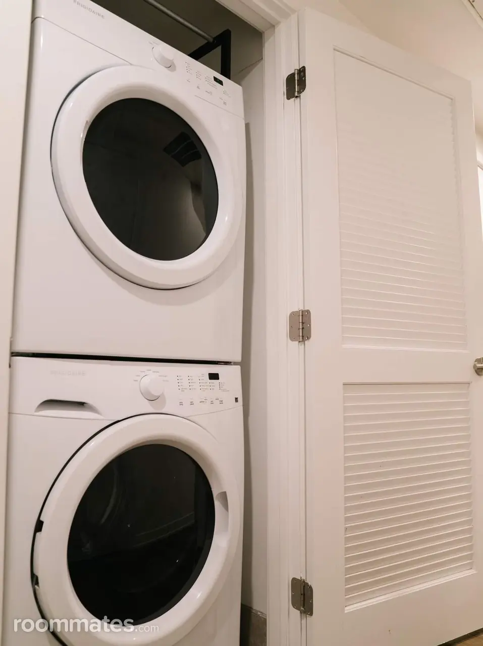 Profile photo 5 of 11