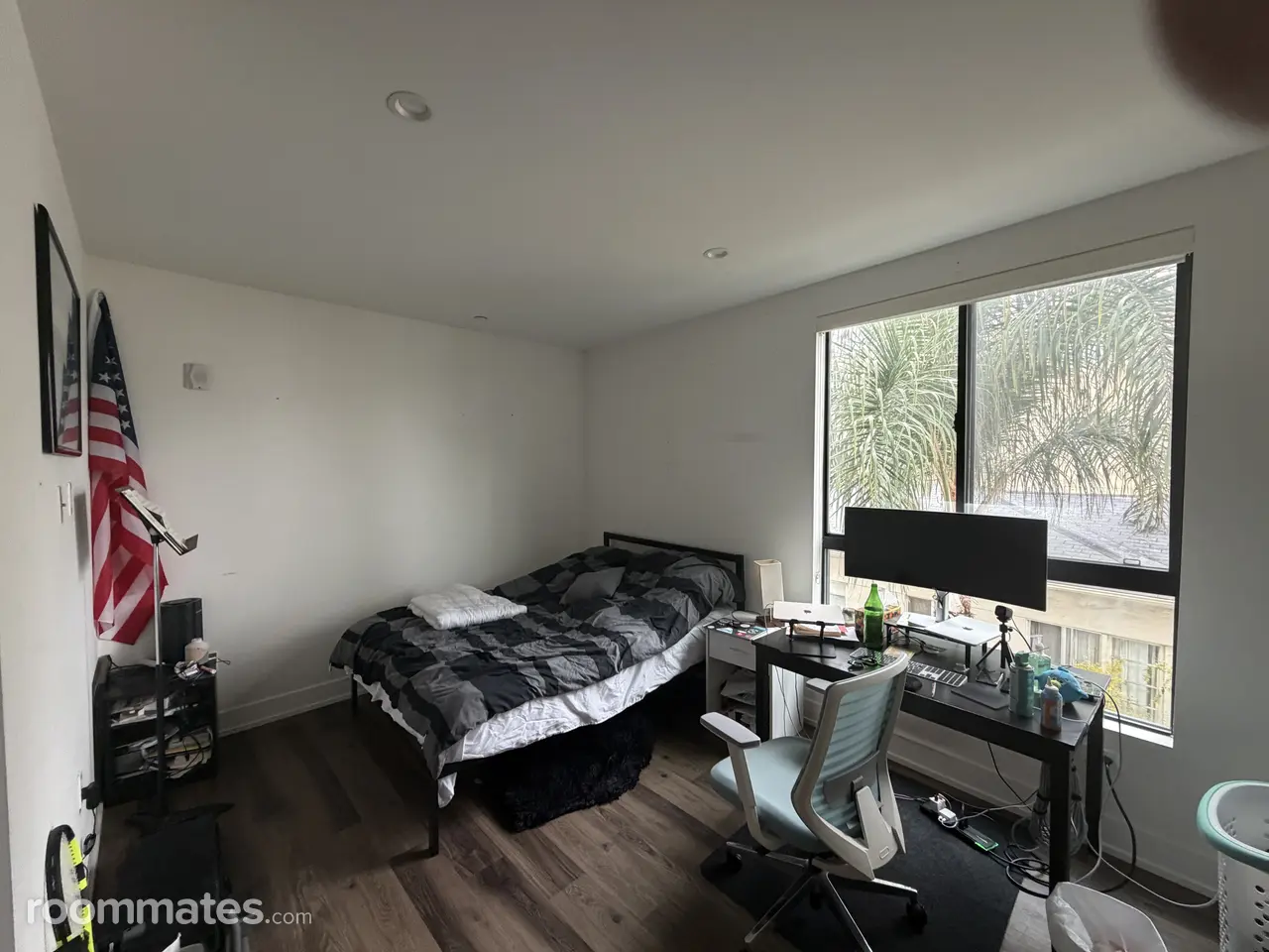 Profile photo 7 of 11