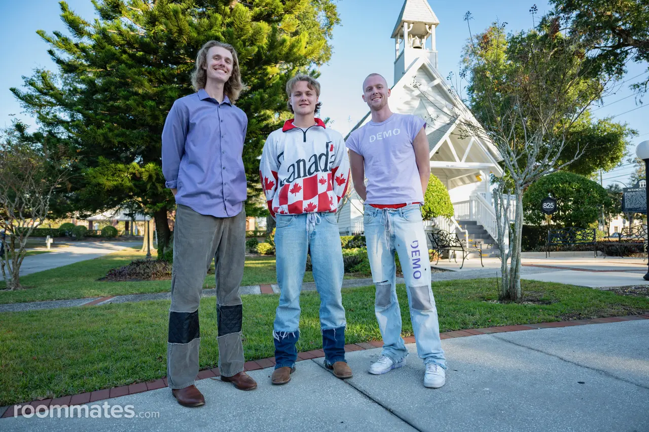 Profile photo 9 of 9