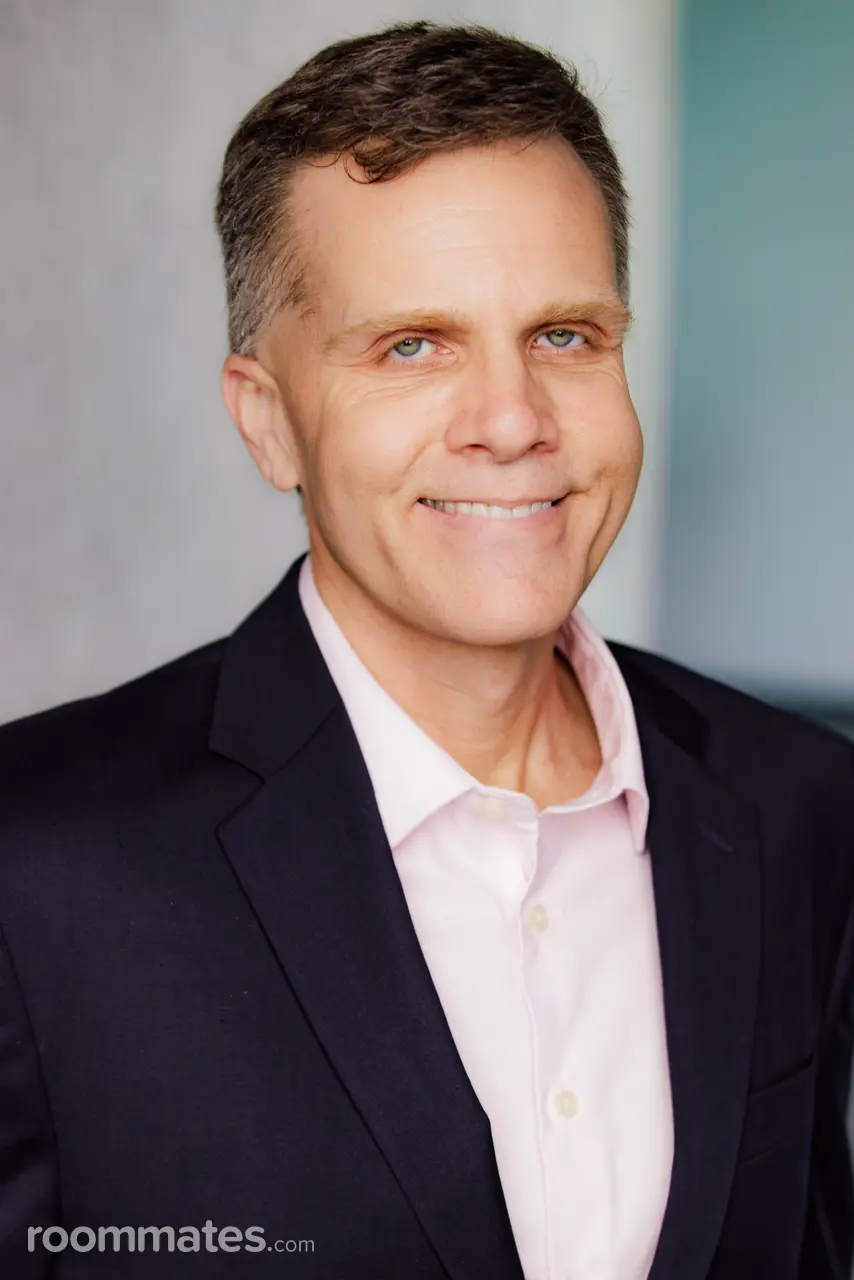 Profile photo 2 of 4