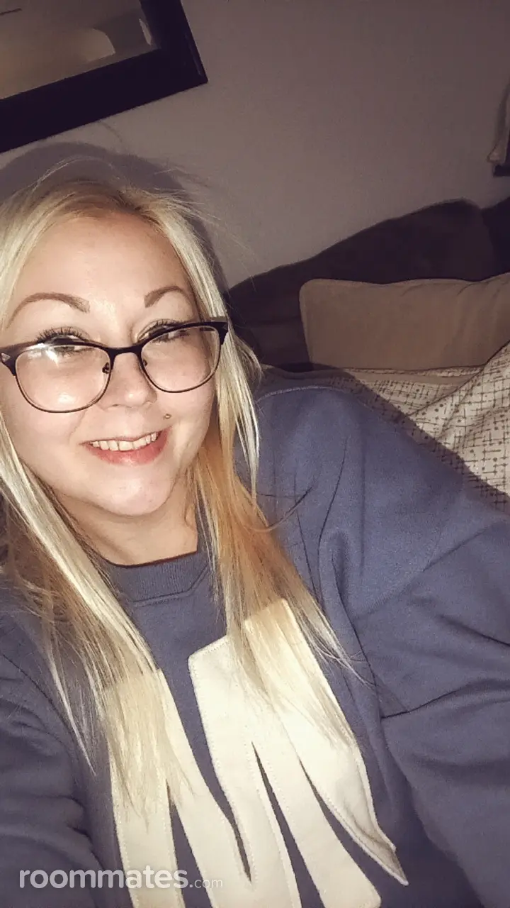 Profile photo 1 of 1