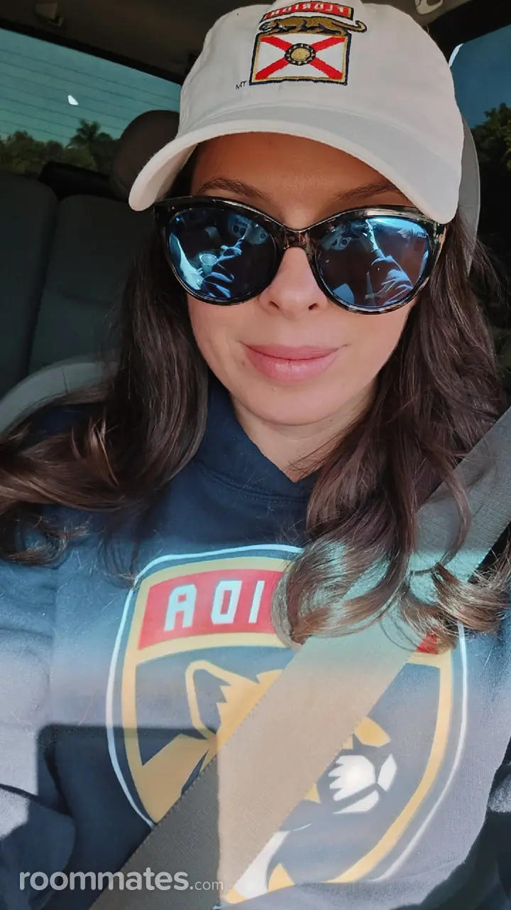 Profile photo 7 of 7