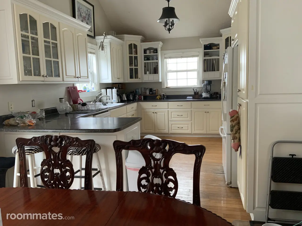 Profile photo 1 of 9