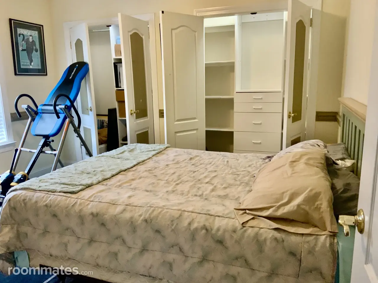 Profile photo 3 of 9