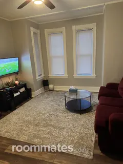 Room for rent in Minneapolis, MN $750, house