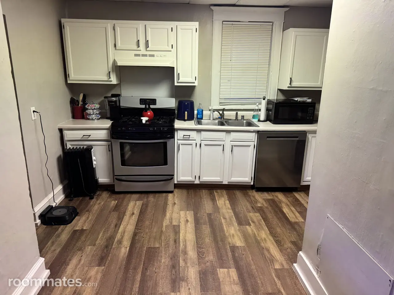 Profile photo 4 of 6