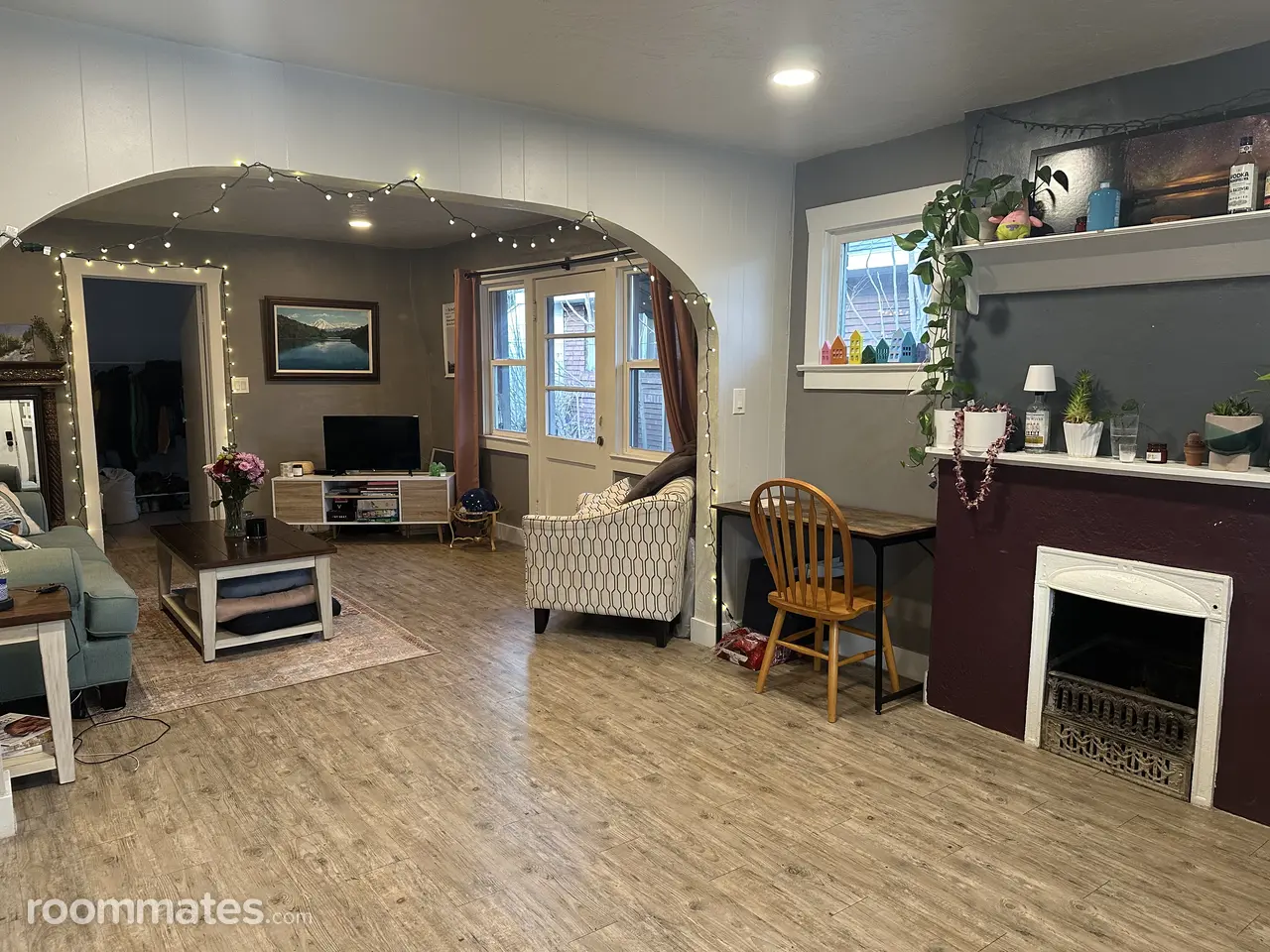 Profile photo 10 of 11