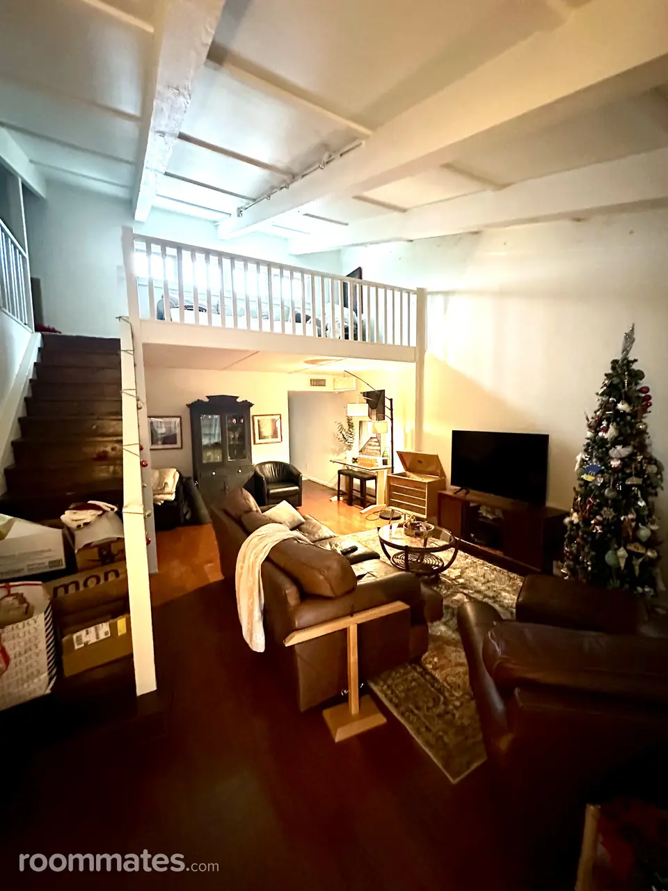 Profile photo 4 of 5