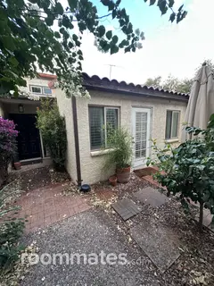 Room for rent in Phoenix, AZ $900, townhouse