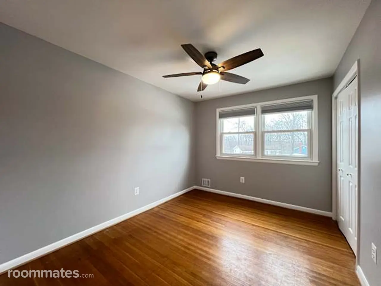 Profile photo 5 of 7