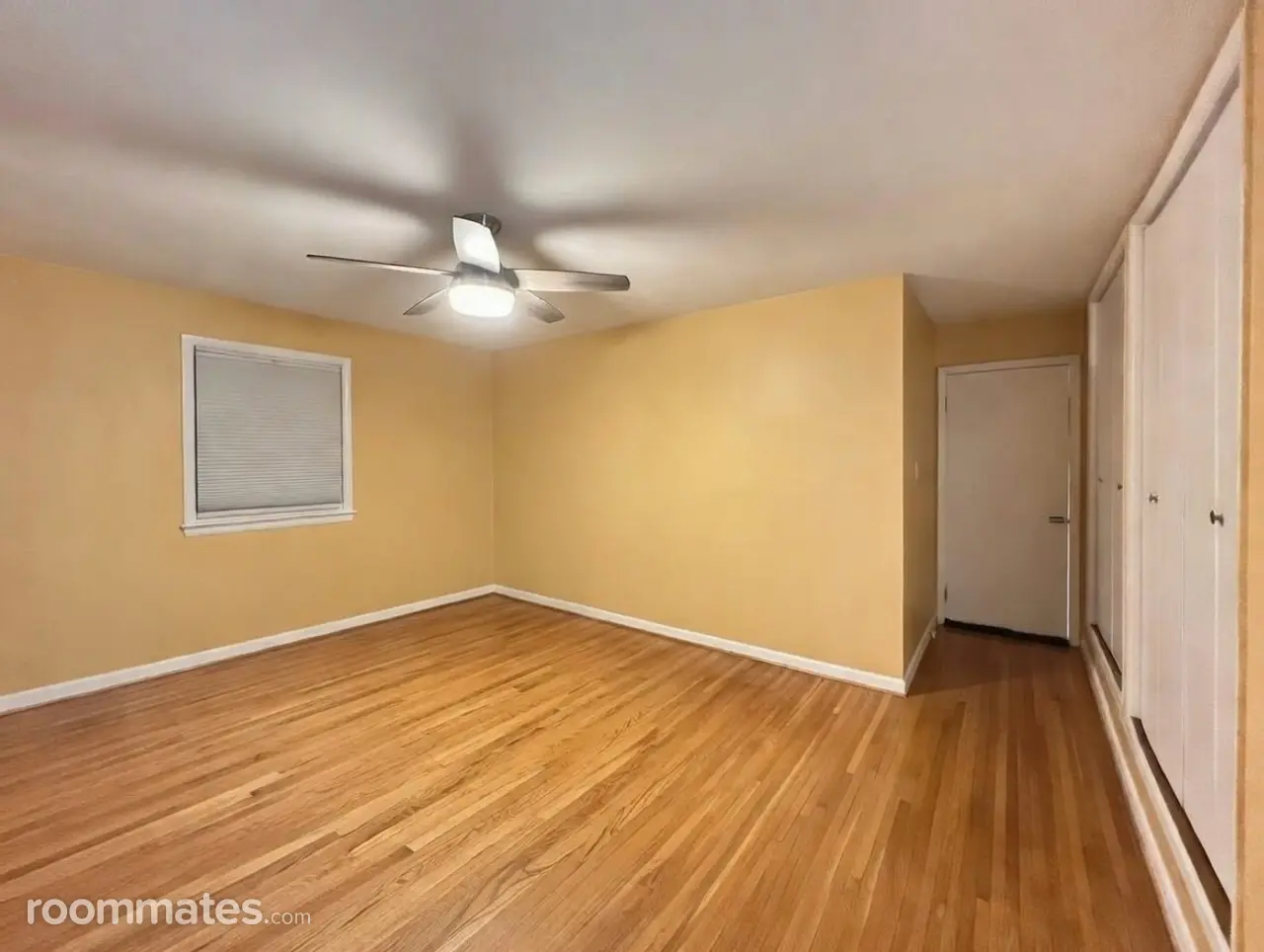 Profile photo 5 of 11