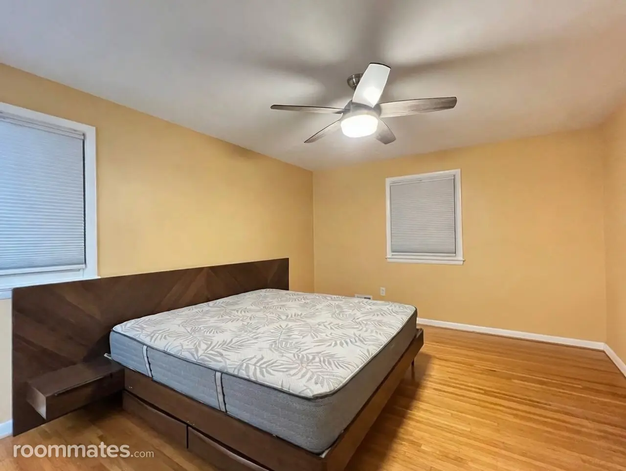 Profile photo 2 of 11