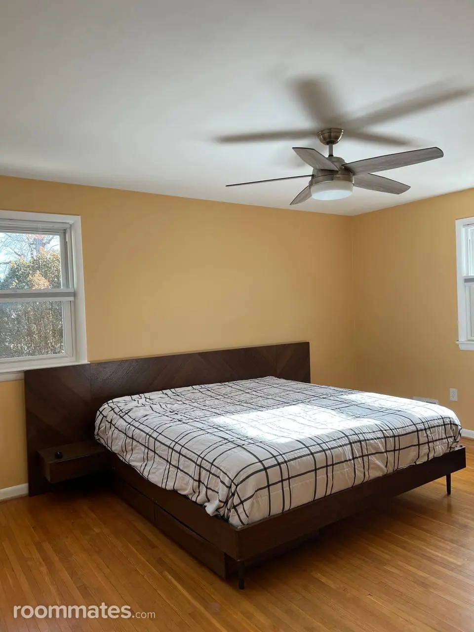 Profile photo 9 of 11