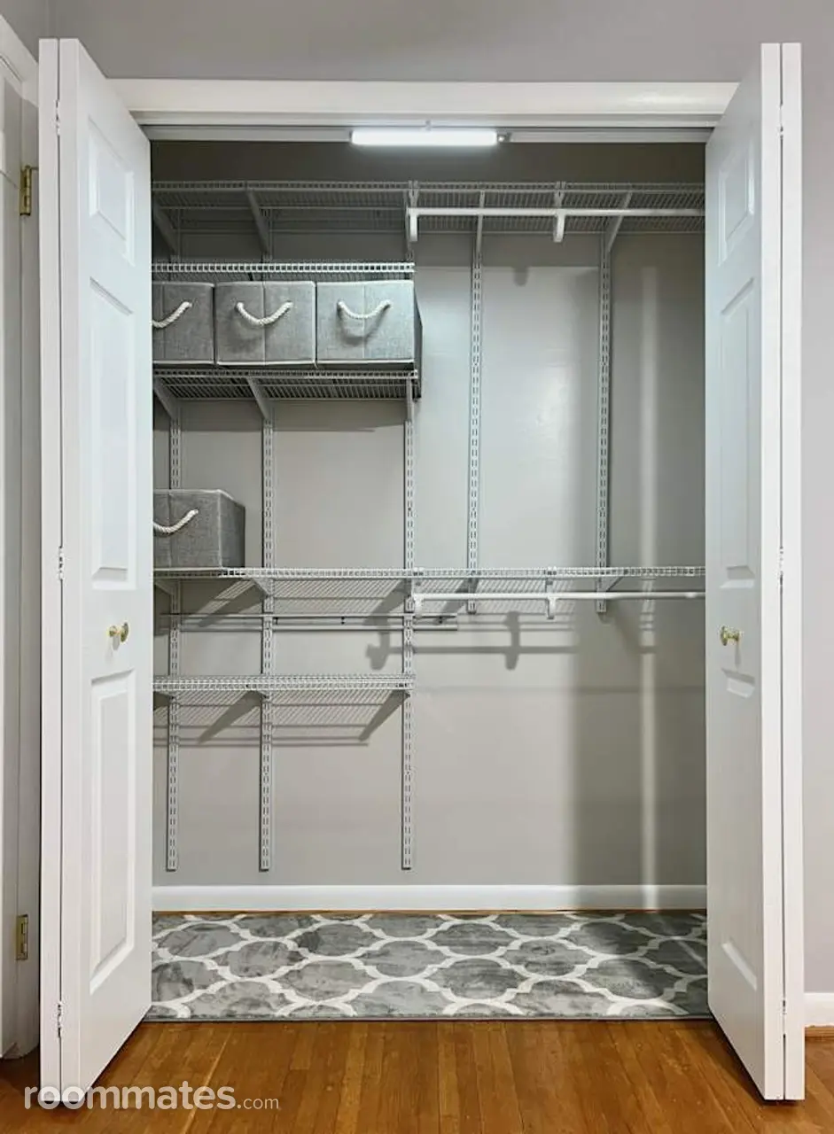 Profile photo 2 of 7