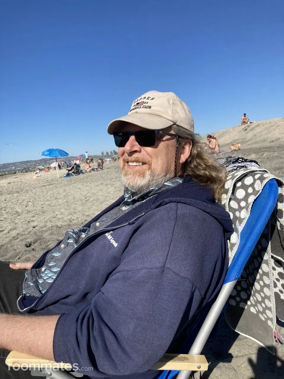 Profile photo 3 of 8