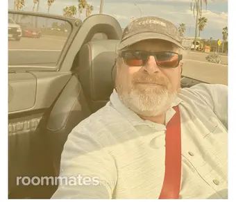 Roommate looking Escondido, CA, $1500