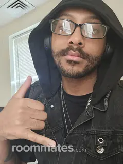 Roommate looking Dover, DE, $1000