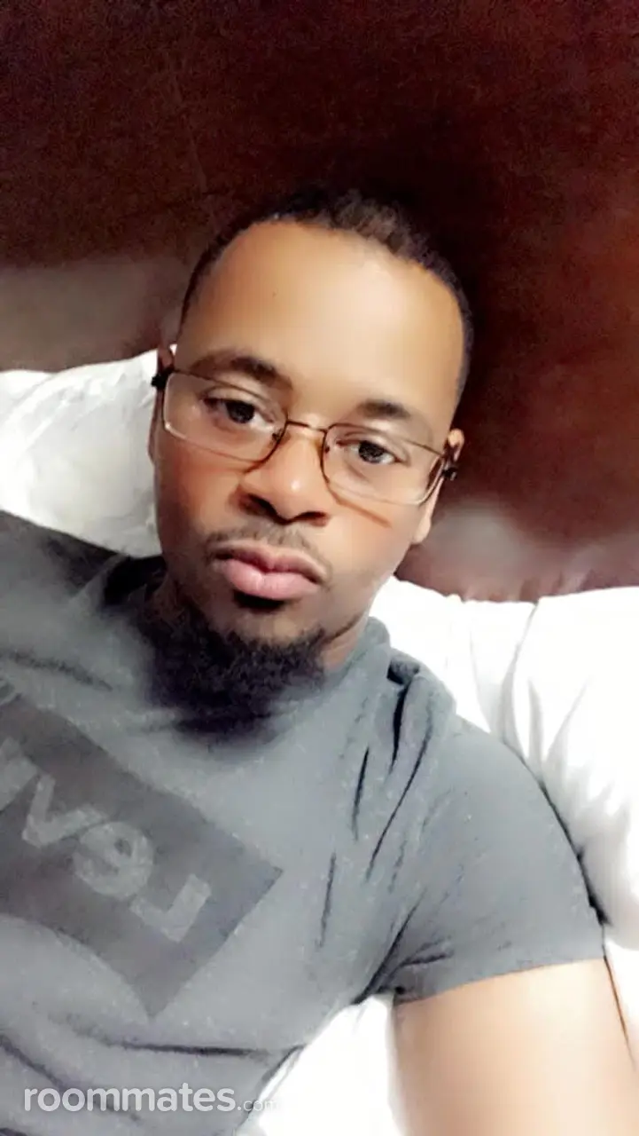 Profile photo 1 of 7