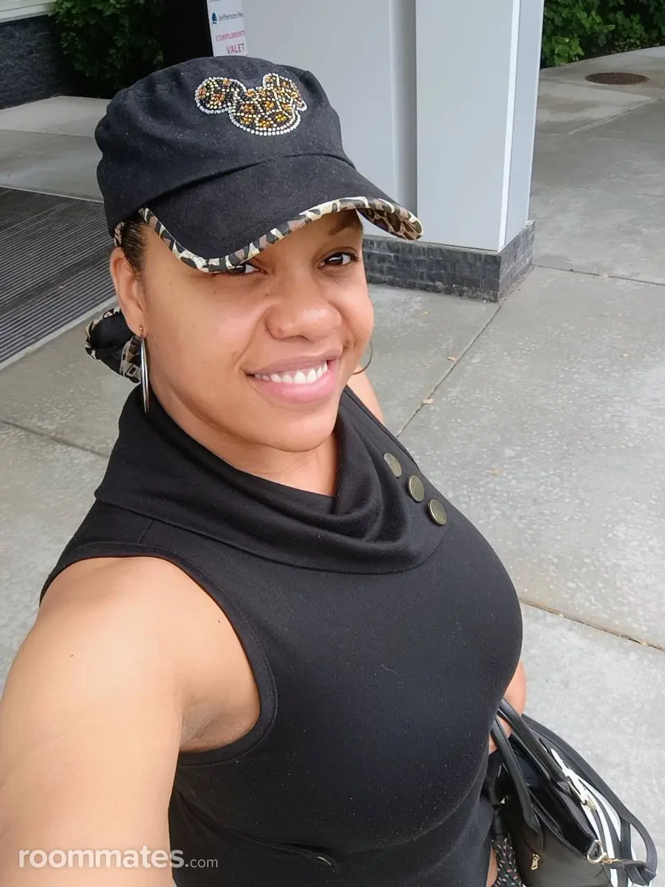 Profile photo 2 of 4