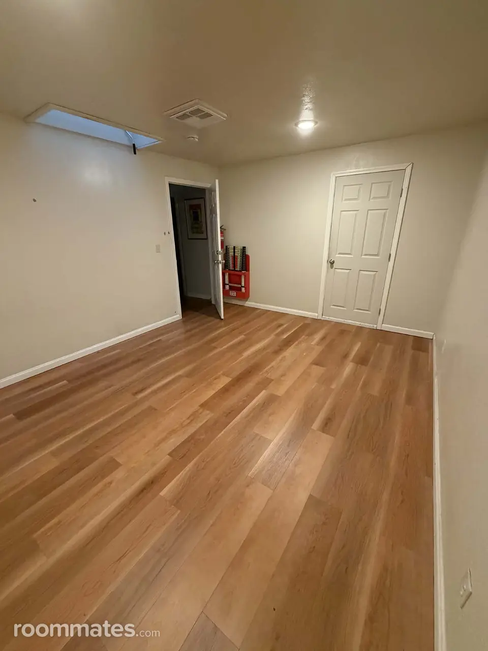 Profile photo 1 of 11