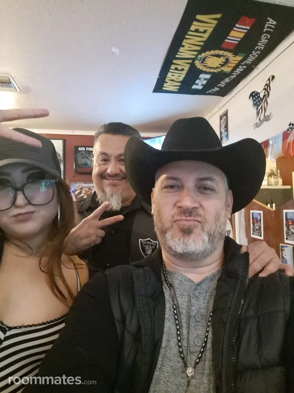 Profile photo 12 of 14